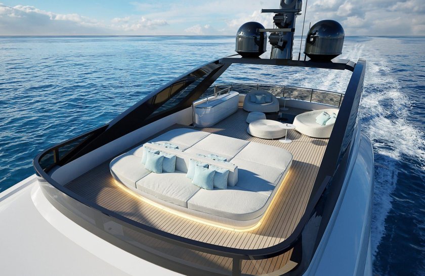 Яхта isa continental