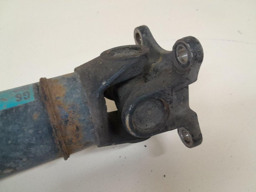 Карданный вал кардан