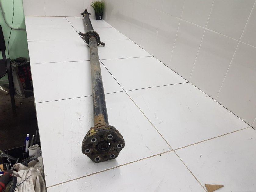 Карданный вал mercedes