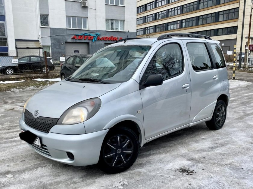 Yaris Verso 1,3