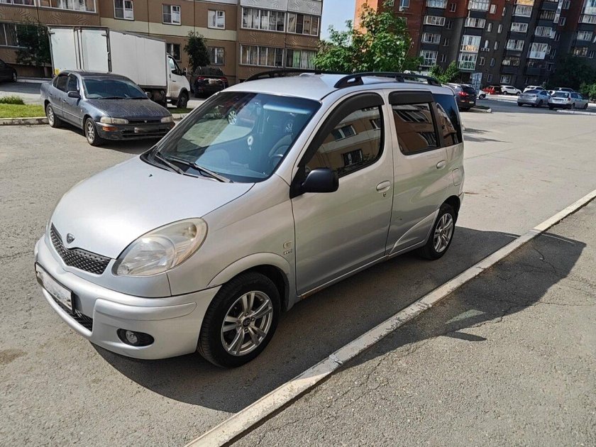 Toyota yaris verso 1999 2006