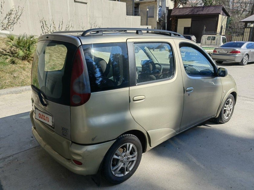 Тойота функарго 2000