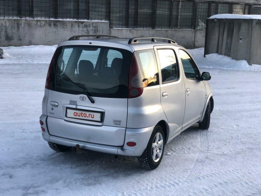 Toyota yaris verso