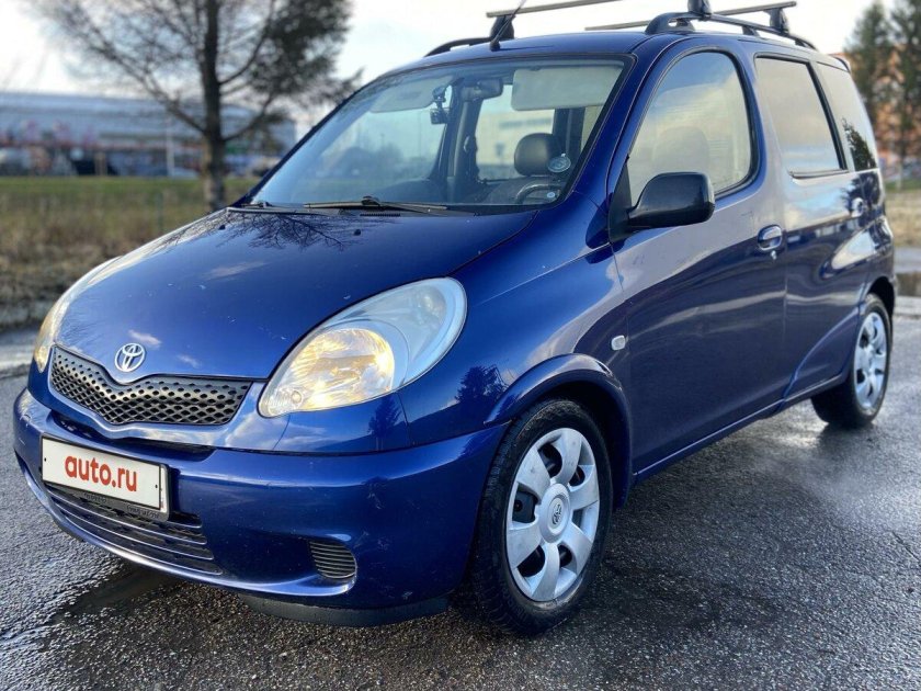 Тойота ярис версо 2002
