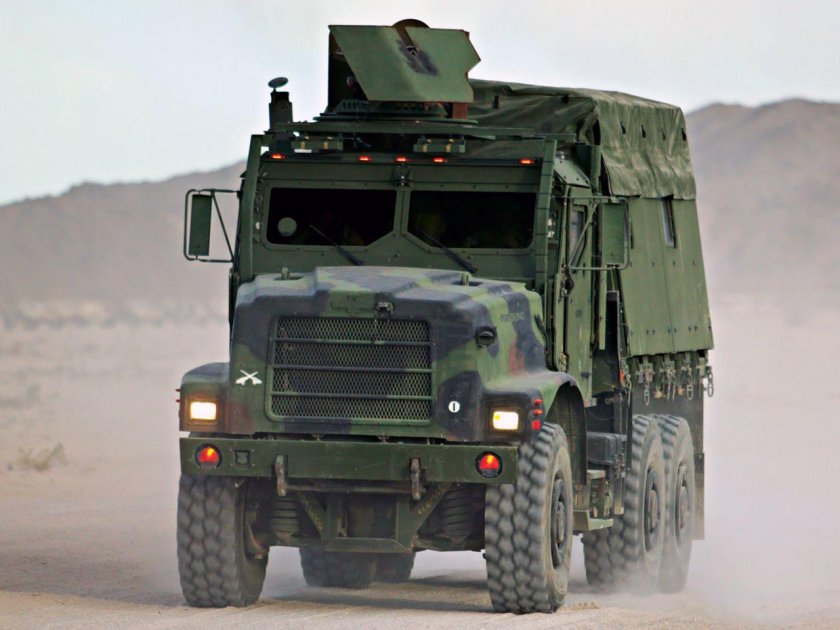 Грузовик Ошкош MTVR 6x6