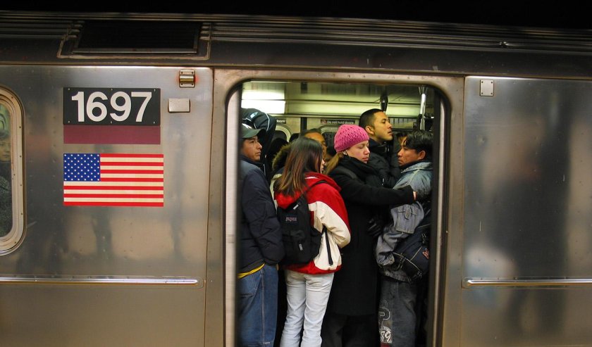 Метро Нью Йорка в час пик