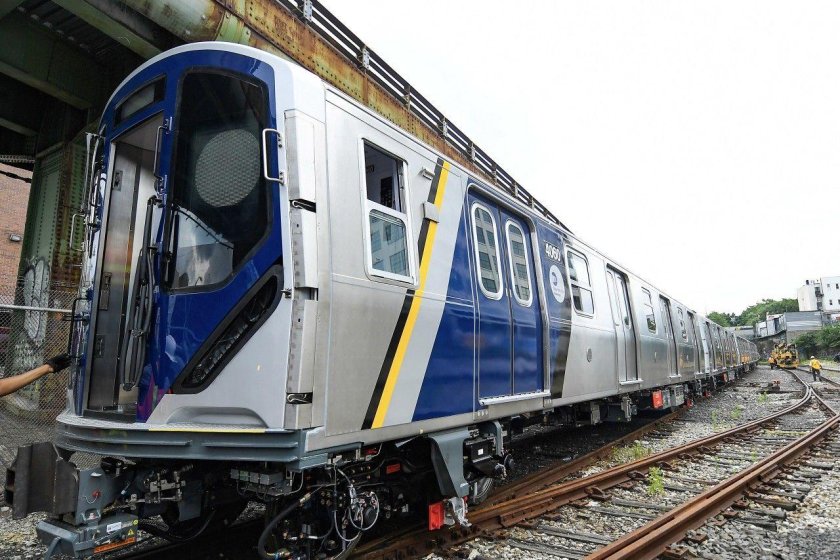 R211 Subway car