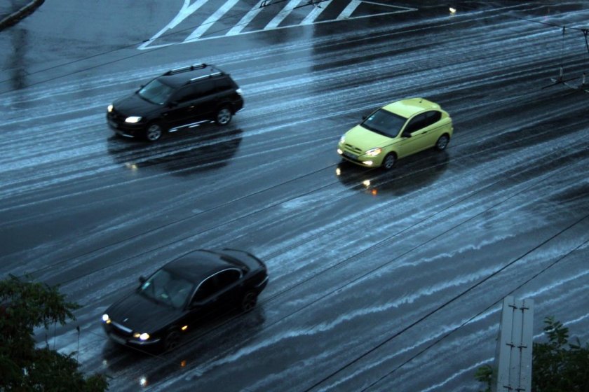 Гололед автомобиль