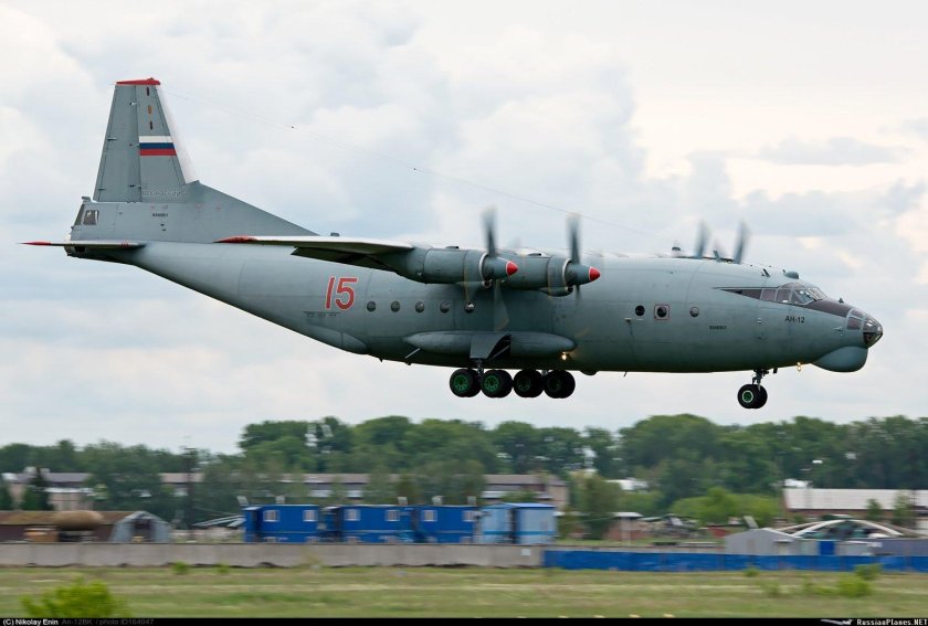 Антонов АН 12бк