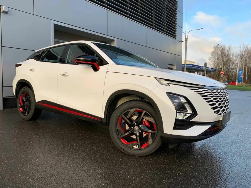 Chery Omoda 5 белая