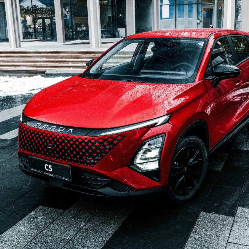 Автомобиль omoda c 5