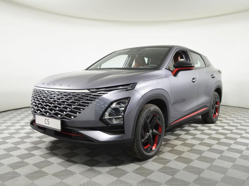 Кроссовер Omoda 5