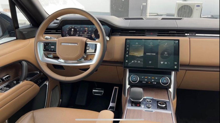 Land Rover range Rover 2022 салон