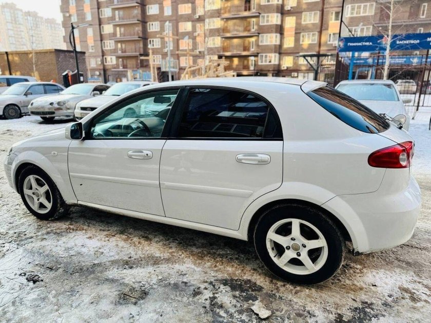 Chevrolet lacetti 2011