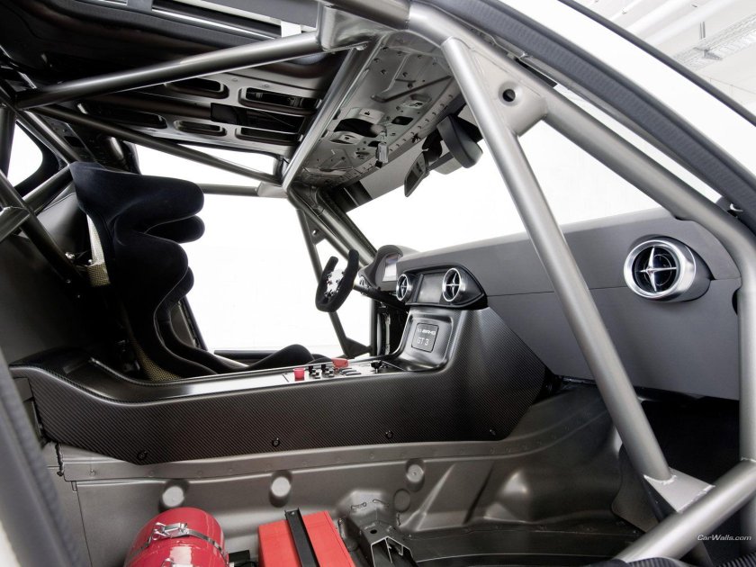 Mercedes Benz SLS AMG gt3