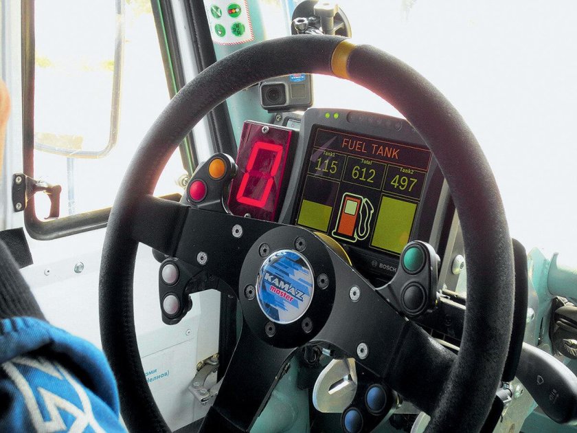 КАМАЗ-43509 КАМАЗ-мастер