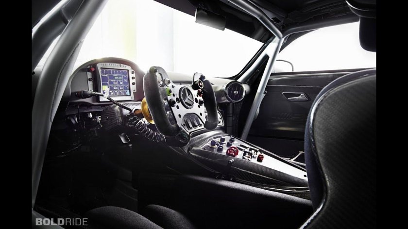 Mercedes AMG gt3 2015