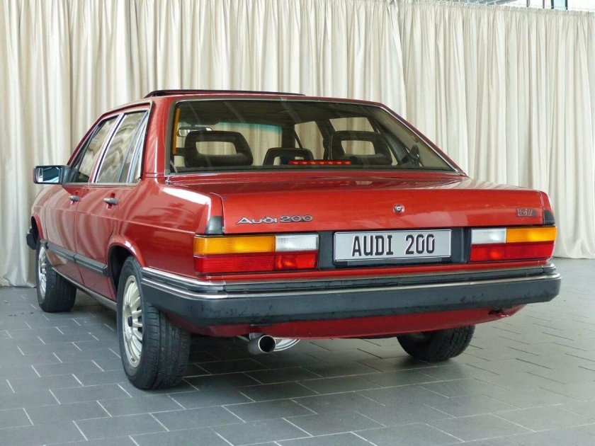 Ауди 200 43 кузов