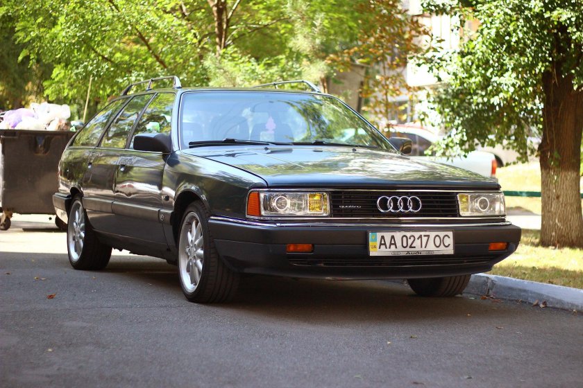 Audi 200 II