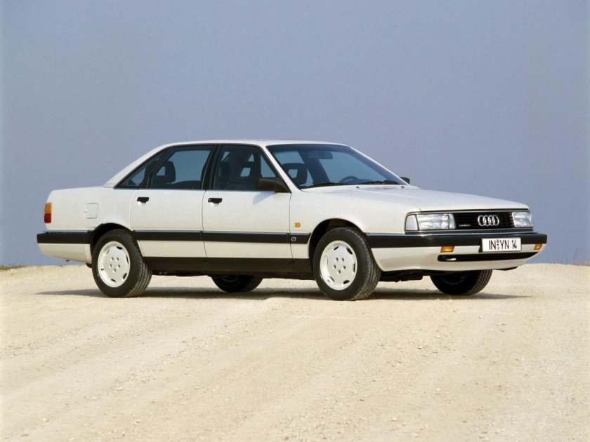 Audi 200