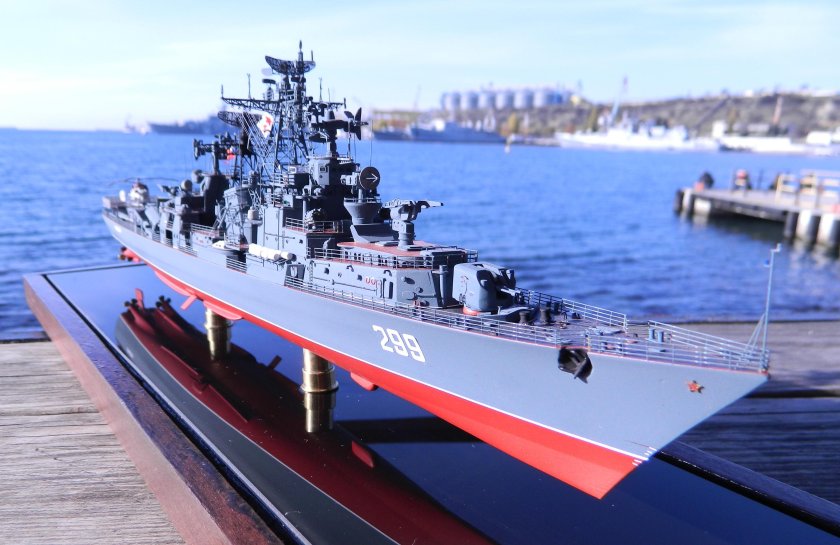 Комсомолец Украины большой противолодочный корабль