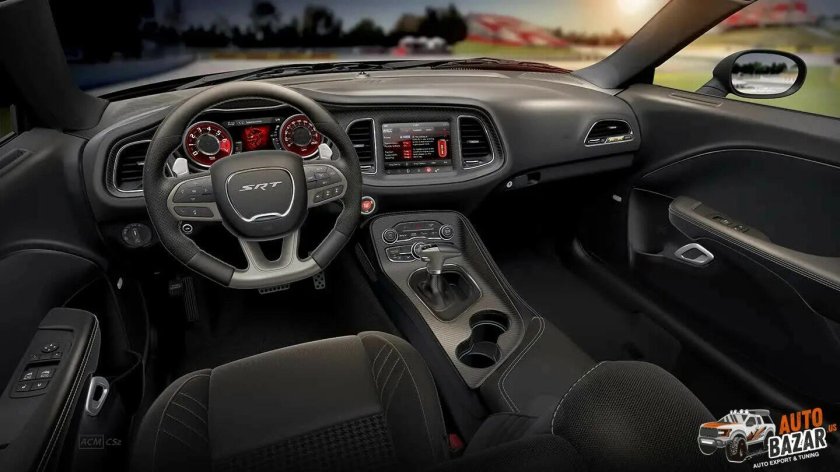 Додж Челленджер 2023 салон