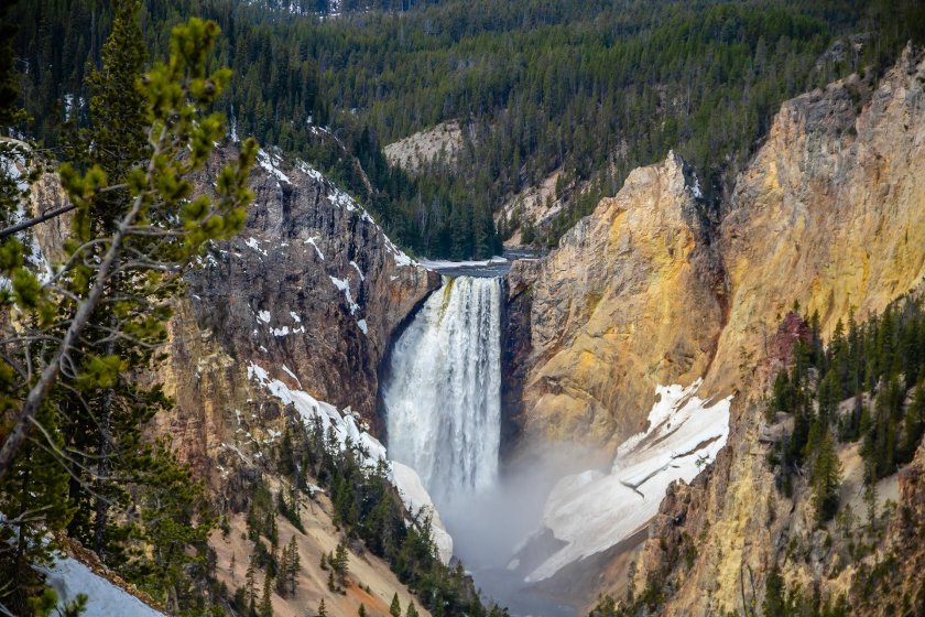 Йеллоустонский национальный парк нижний водопад