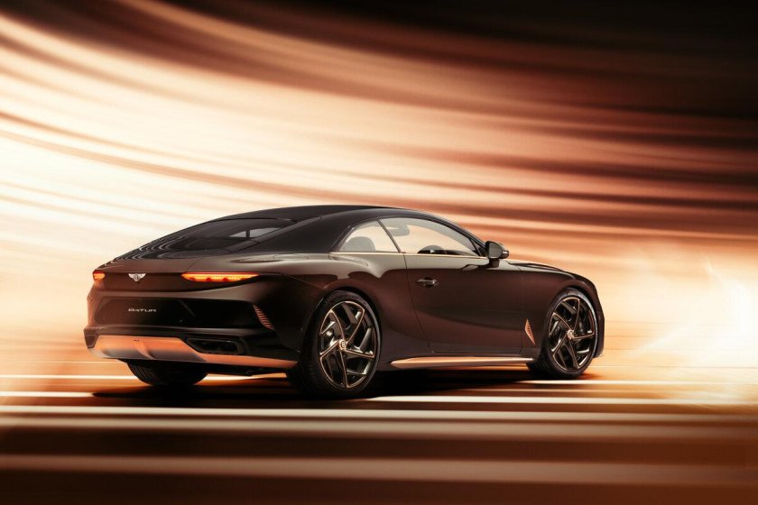 Автомобиль bentley