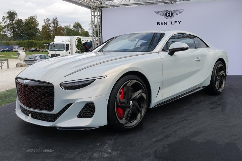 Бентли Батур