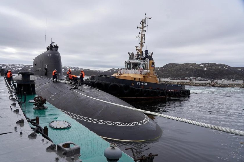 Атомная подводная лодка Казань