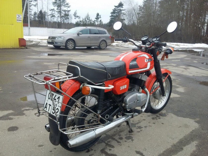 Багажник на ИЖ Юпитер 5