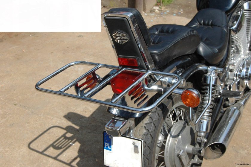 Багажник на Suzuki Intruder vs 800