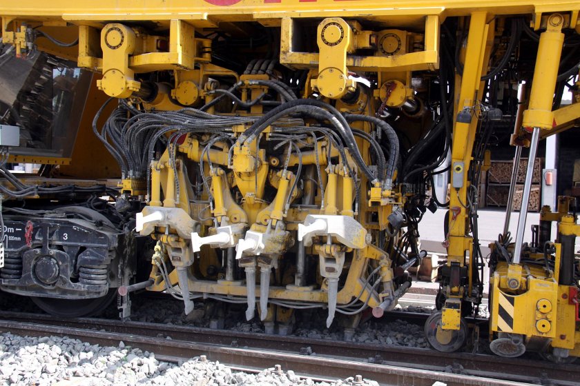 Подбивочный блок Дуоматик 09-32