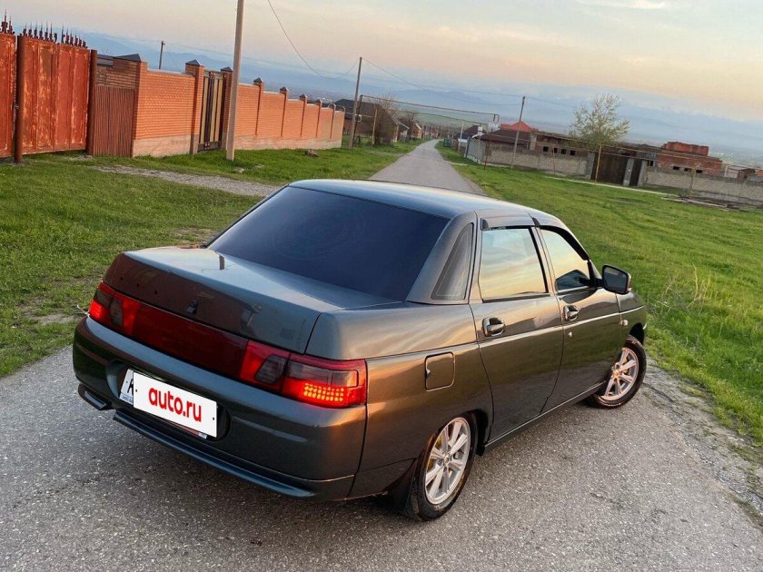 Lada ваз 2110
