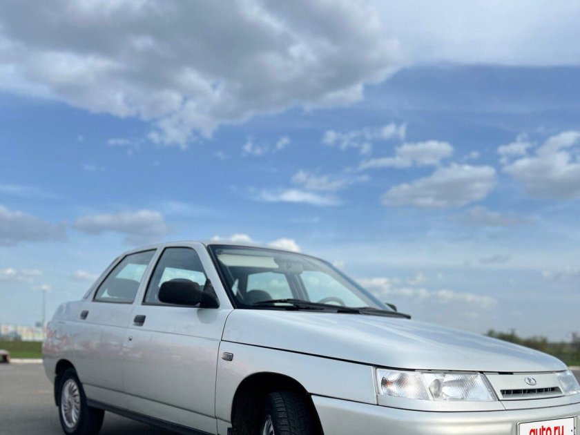 Lada ваз 2110