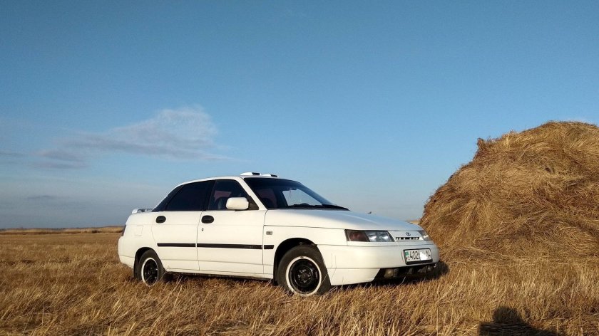ВАЗ-2110 (Lada 110)