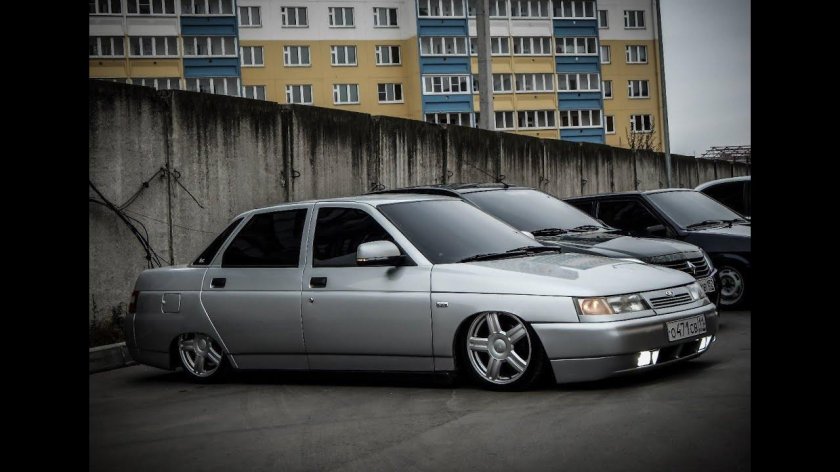 ВАЗ 2110 бункер серебристый