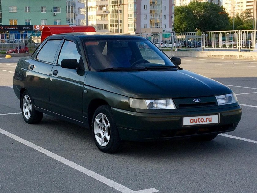 ВАЗ-2110 (Lada 110)
