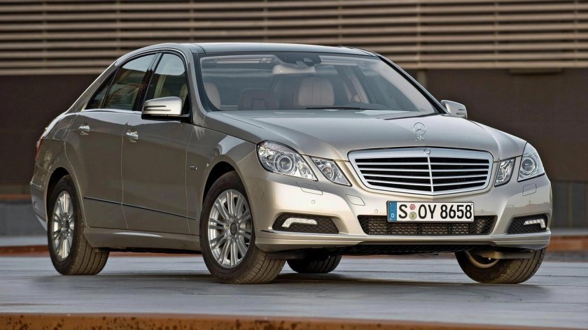 Mercedes benz e class w212