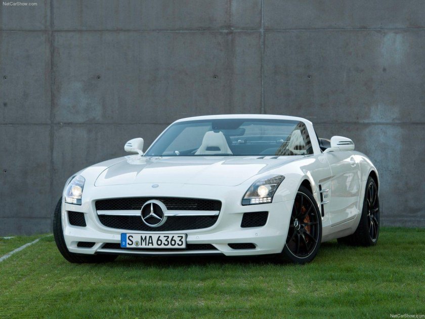 Mercedes-Benz SLS AMG Roadster