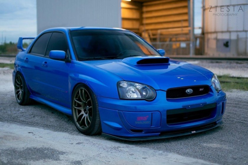 Субару WRX STI 2005