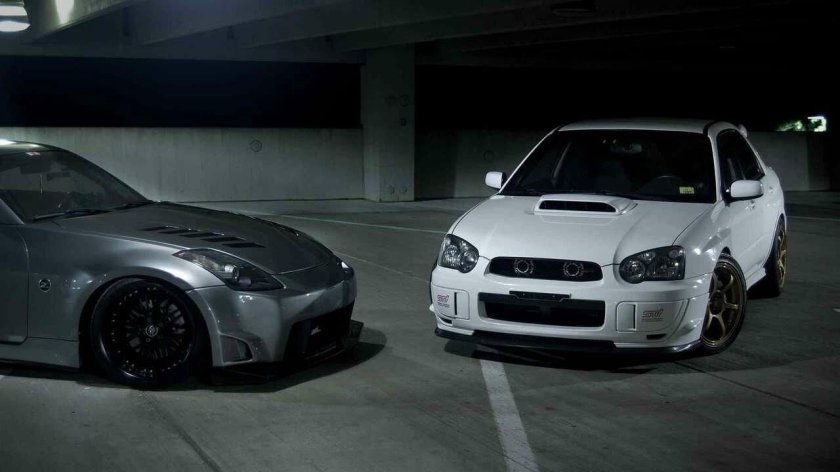 Субару Импреза WRX STI белая