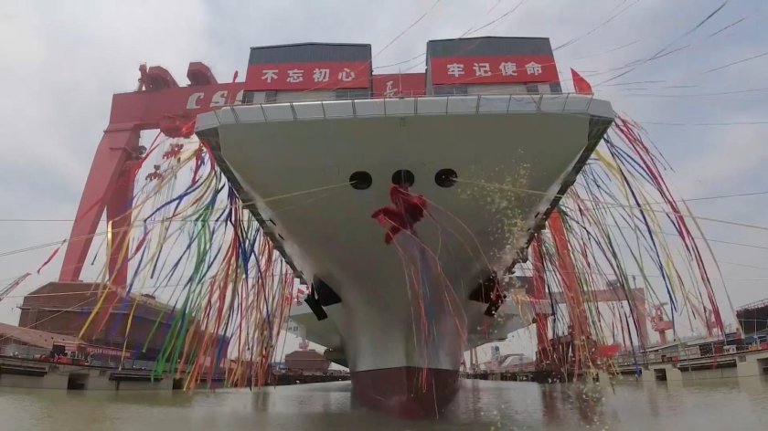 Китайский авианосец Фуцзянь