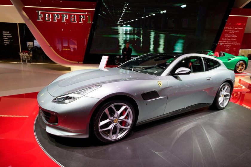 Феррари gtc4lusso
