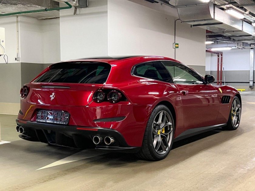 Ferrari gtc4lusso t 2020