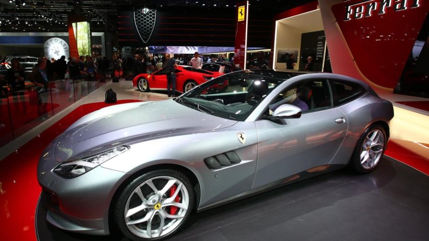 Феррари gtc4lusso