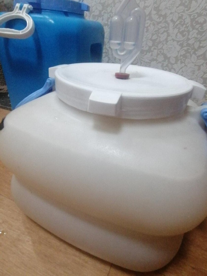 Бродильные емкости для браги