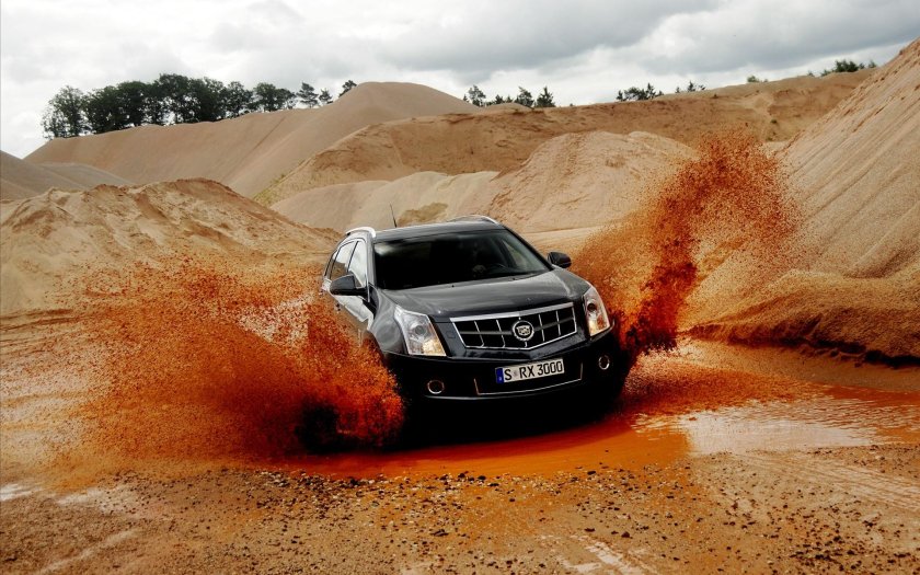 Кадиллак SRX оффроуд