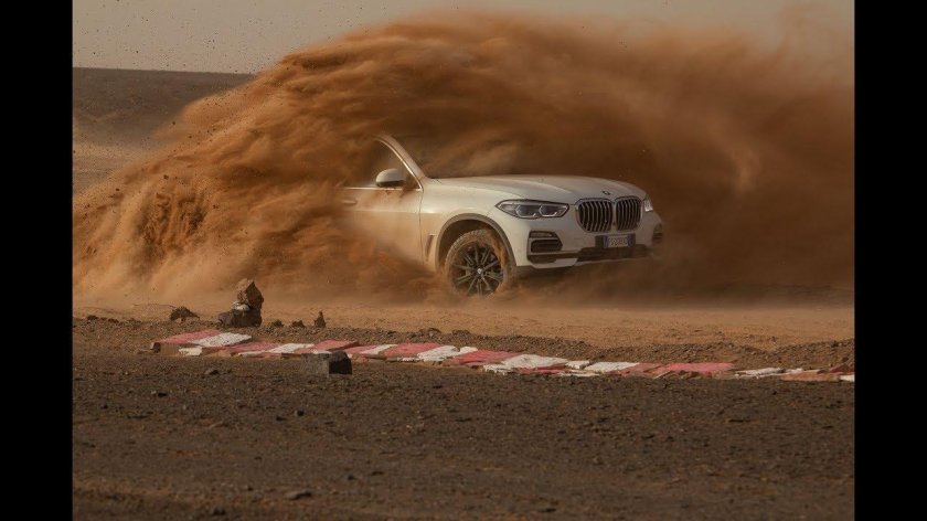 БМВ В пустыне