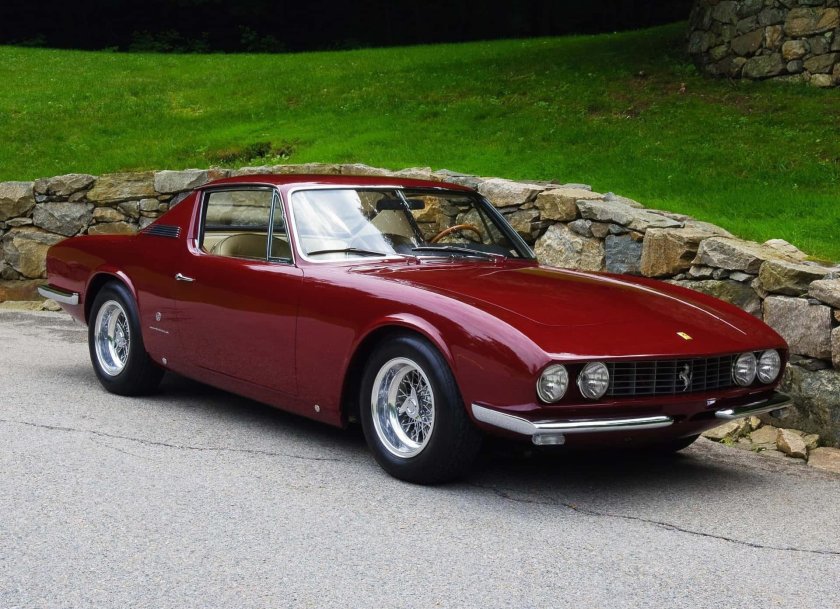 Ferrari 330gt coupe by giovanni michelotti 1967